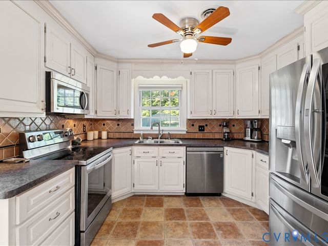 10503 Crowncrest Ct, Henrico, VA 23233