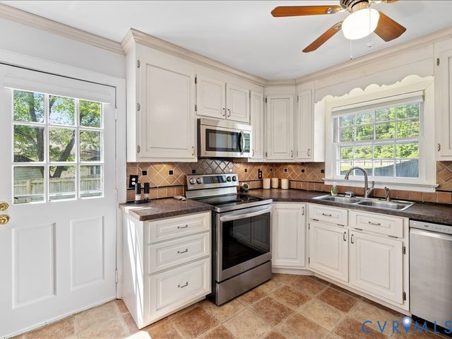 10503 Crowncrest Ct, Henrico, VA 23233