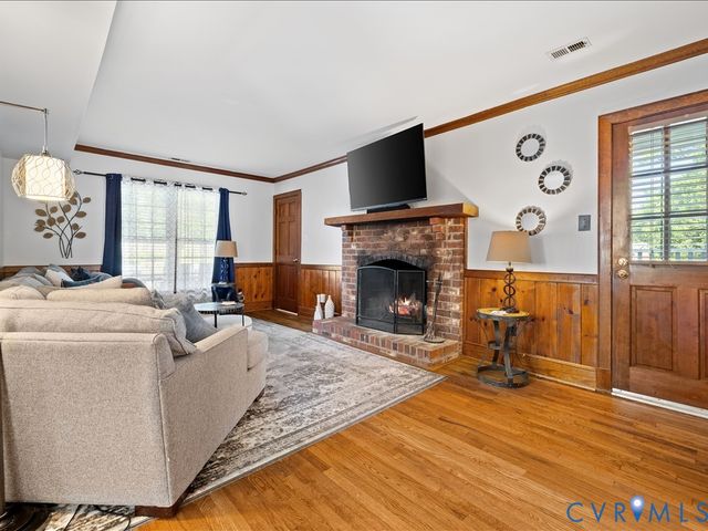 10503 Crowncrest Ct, Henrico, VA 23233