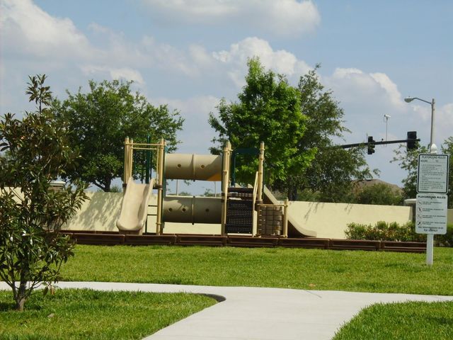 3108 WENTWORTH LANE, Kissimmee, FL 34741