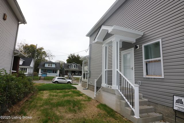 1334 Cypress St, Louisville, KY 40211