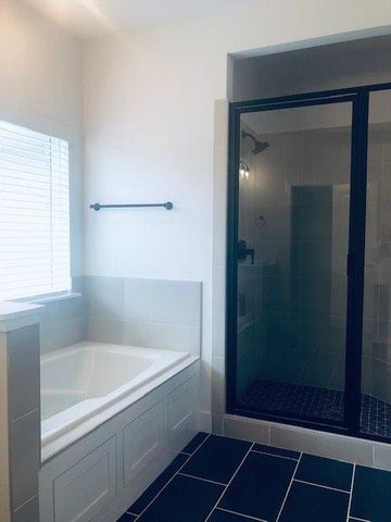 1711 Cherrie Street, Bentonville, AR 72713