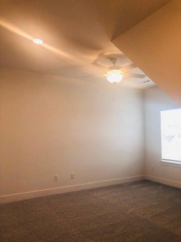 1711 Cherrie Street, Bentonville, AR 72713