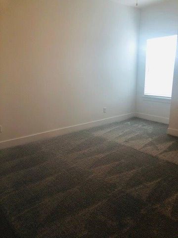 1711 Cherrie Street, Bentonville, AR 72713