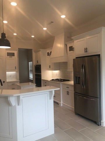 1711 Cherrie Street, Bentonville, AR 72713