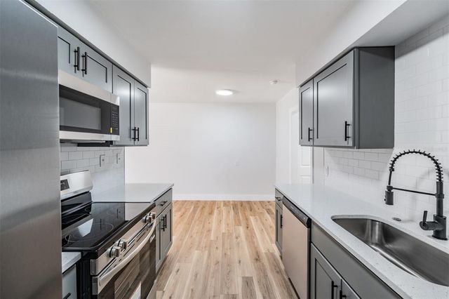 1406 E HOLLAND AVENUE, Tampa, FL 33612