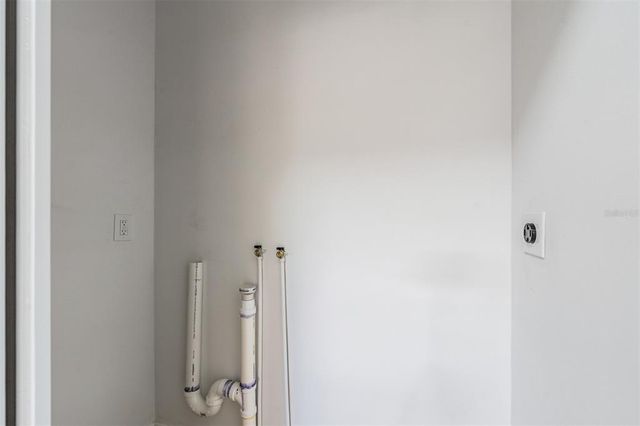1406 E HOLLAND AVENUE, Tampa, FL 33612