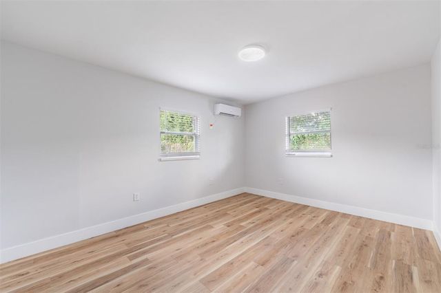 1406 E HOLLAND AVENUE, Tampa, FL 33612