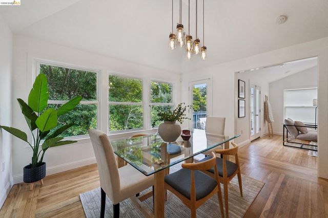 15 Edgecroft Rd, Kensington, CA 94707