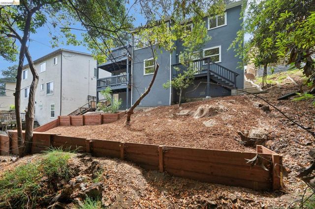 15 Edgecroft Rd, Kensington, CA 94707