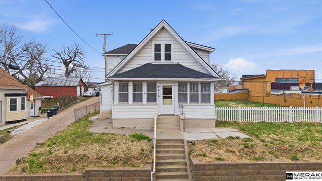 2410 Bancroft Street, Omaha, NE 68105