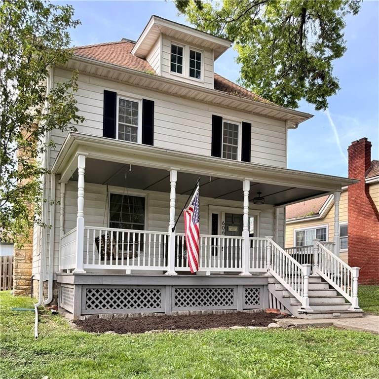 606 E Peoria Street, Paola, KS 66071