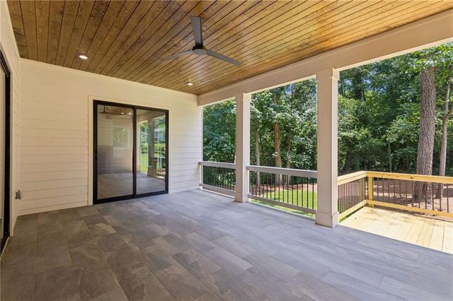 2400 Burch Circle NE, Brookhaven, GA 30319