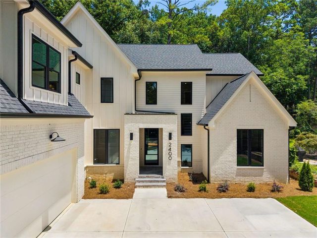 2400 Burch Circle NE, Brookhaven, GA 30319