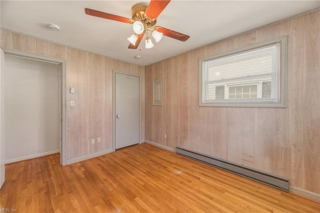 607 16th ST, Virginia Beach, VA 23451