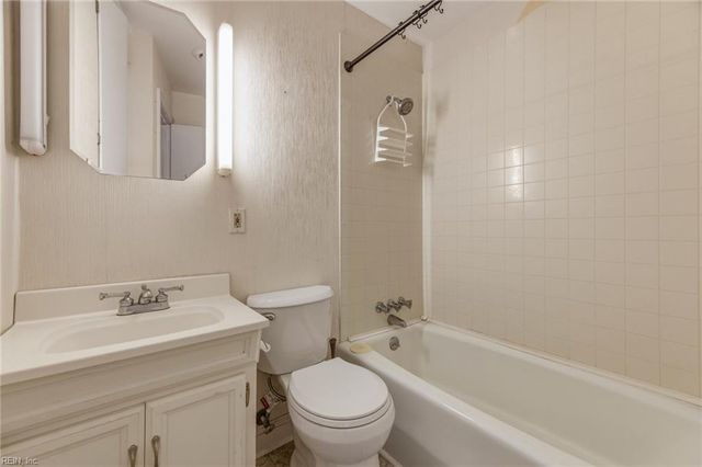 607 16th ST, Virginia Beach, VA 23451