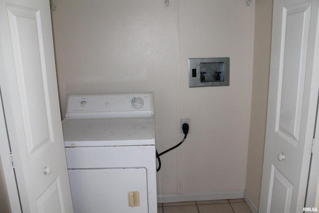 511 S ASH Street 3, Carbondale, IL 61901