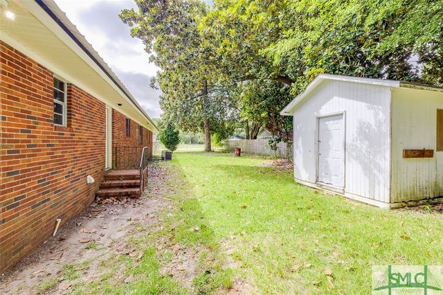 231 Warnell Street, Pembroke, GA 31321