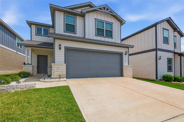 316 Stone Water LN, Jarrell, TX 76537
