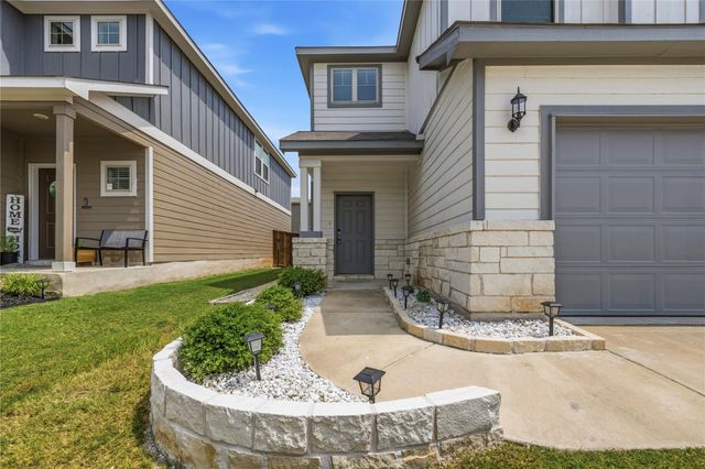 316 Stone Water LN, Jarrell, TX 76537