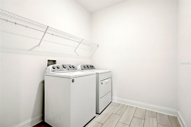 2393 PANORAMIC CIRCLE, Apopka, FL 32703