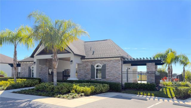 2393 PANORAMIC CIRCLE, Apopka, FL 32703