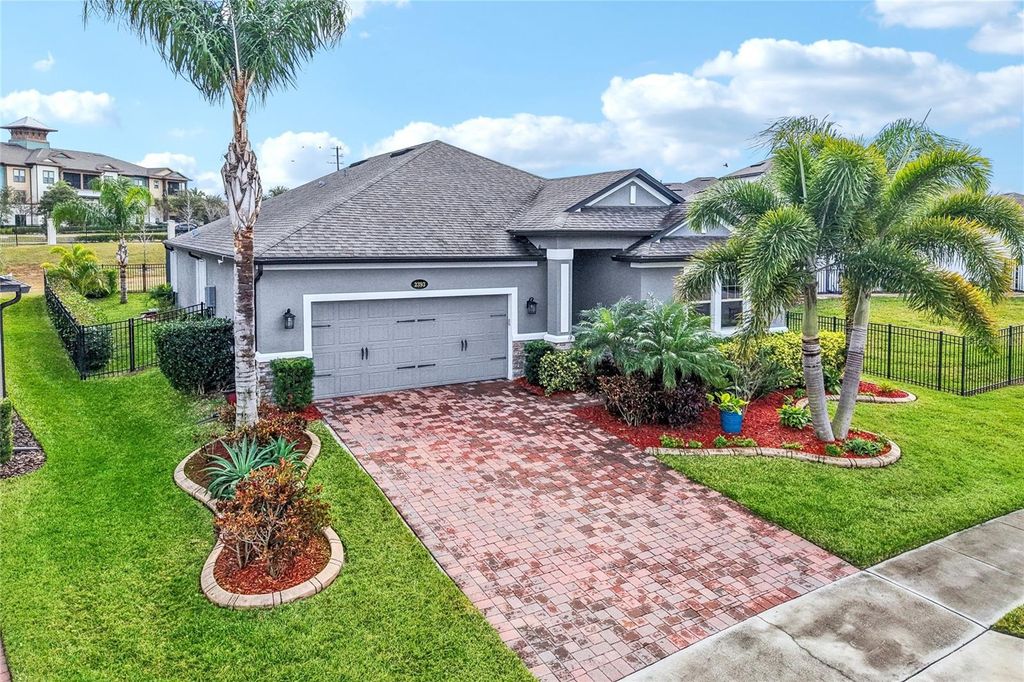 2393 PANORAMIC CIRCLE, Apopka, FL 32703