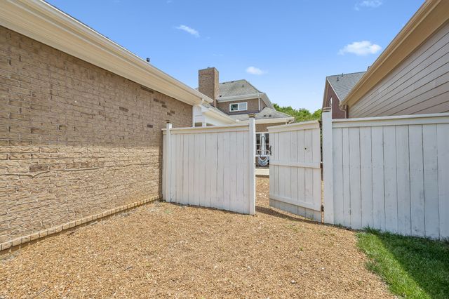 613 Stonewater Blvd, Franklin, TN 37064