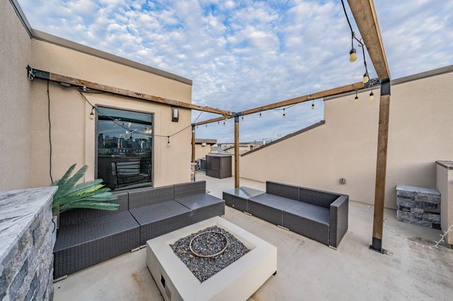 1717 Annex Avenue 302, Dallas, TX 75204