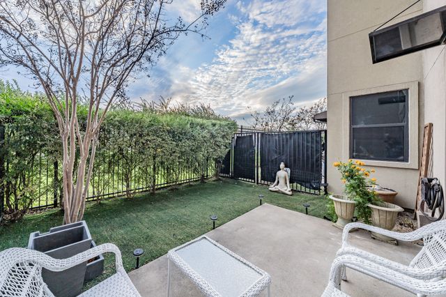 1717 Annex Avenue 302, Dallas, TX 75204