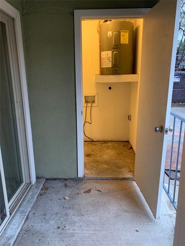 4622 Monarch Street 109, Dallas, TX 75204