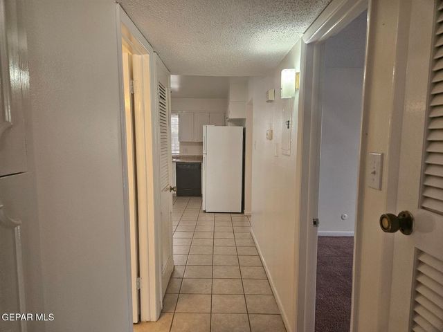 6832 Escondido Drive A, El Paso, TX 79912