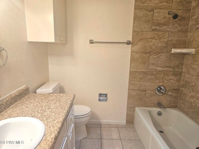6832 Escondido Drive A, El Paso, TX 79912