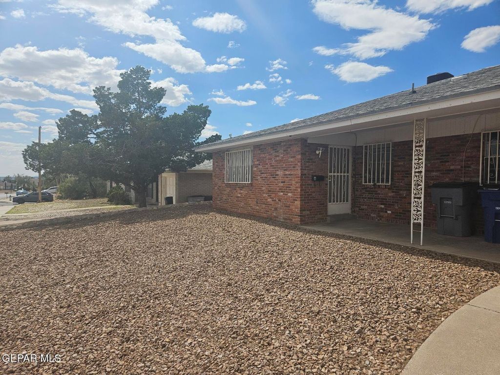6832 Escondido Drive A, El Paso, TX 79912
