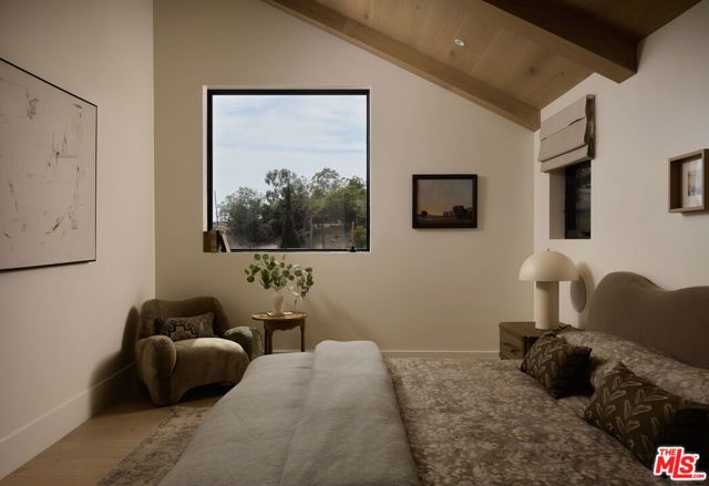 621 Frontenac Avenue, Los Angeles, CA 90065