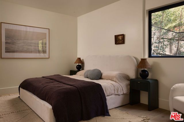 621 Frontenac Avenue, Los Angeles, CA 90065