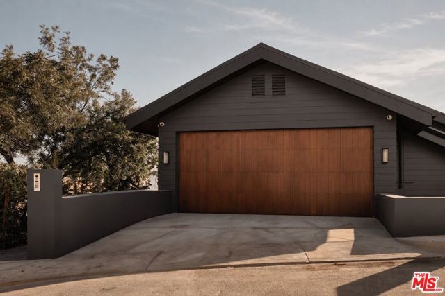 621 Frontenac Avenue, Los Angeles, CA 90065