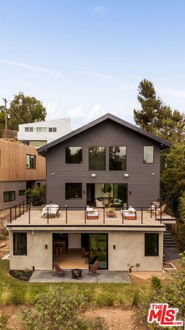 621 Frontenac Avenue, Los Angeles, CA 90065