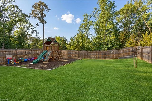 9754 Goldenrod CT, Toano, VA 23168