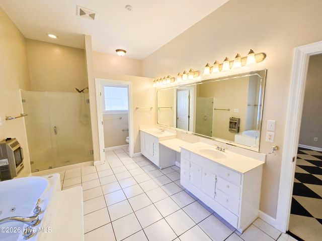 218 Wild Oak Drive, Swansboro, NC 28584