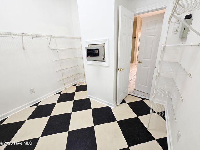 218 Wild Oak Drive, Swansboro, NC 28584