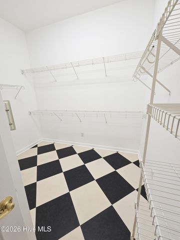 218 Wild Oak Drive, Swansboro, NC 28584