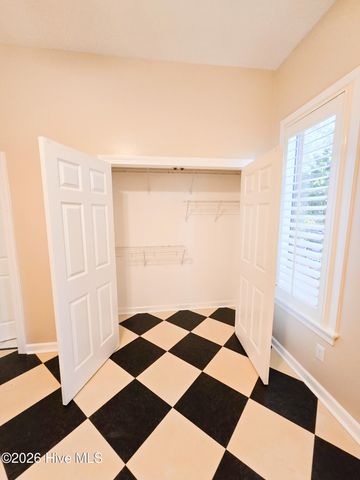 218 Wild Oak Drive, Swansboro, NC 28584