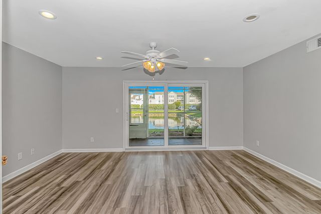 2258 Clearwater Dr Apt D, Myrtle Beach, SC 29575
