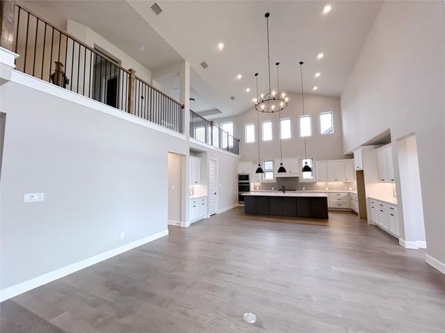 5515 Holly Hollow Lane, Fulshear, TX 77441