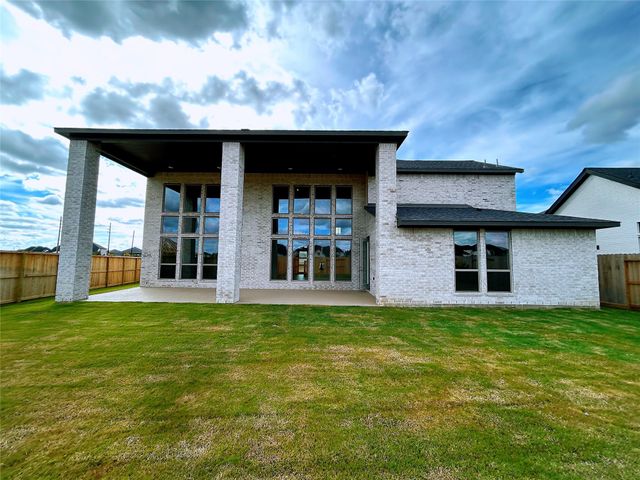 5515 Holly Hollow Lane, Fulshear, TX 77441