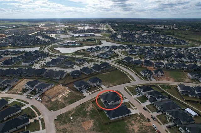 5515 Holly Hollow Lane, Fulshear, TX 77441