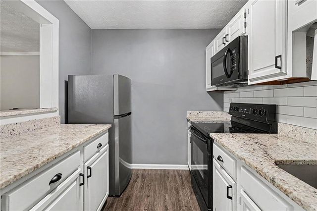 4004 Woodridge Way, Tucker, GA 30084