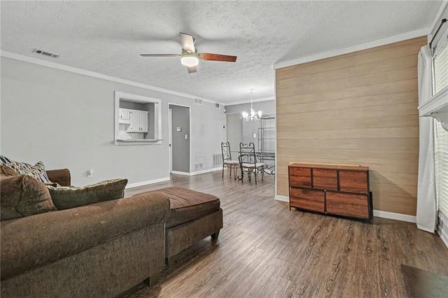 4004 Woodridge Way, Tucker, GA 30084