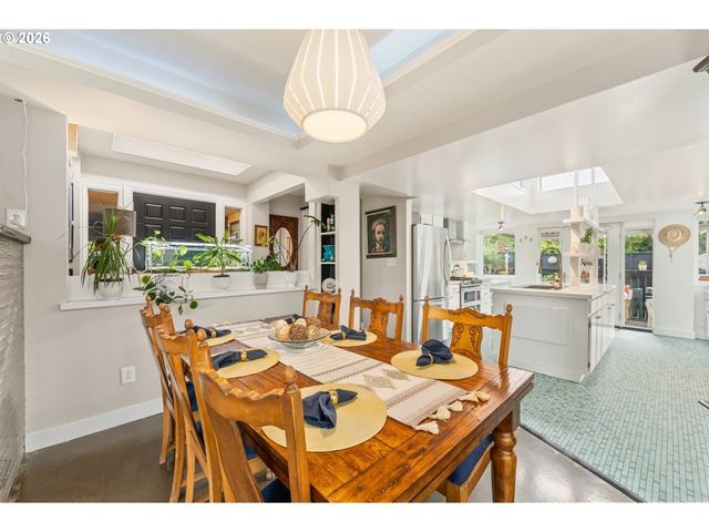 3425 Ne 33rd Ave, Portland, OR 97212